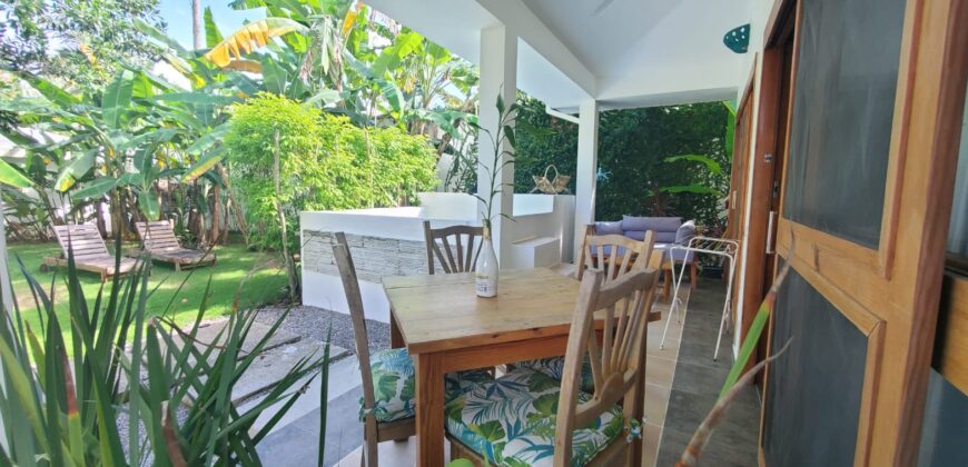 Tropical bungalow investment property, near playa Bonita